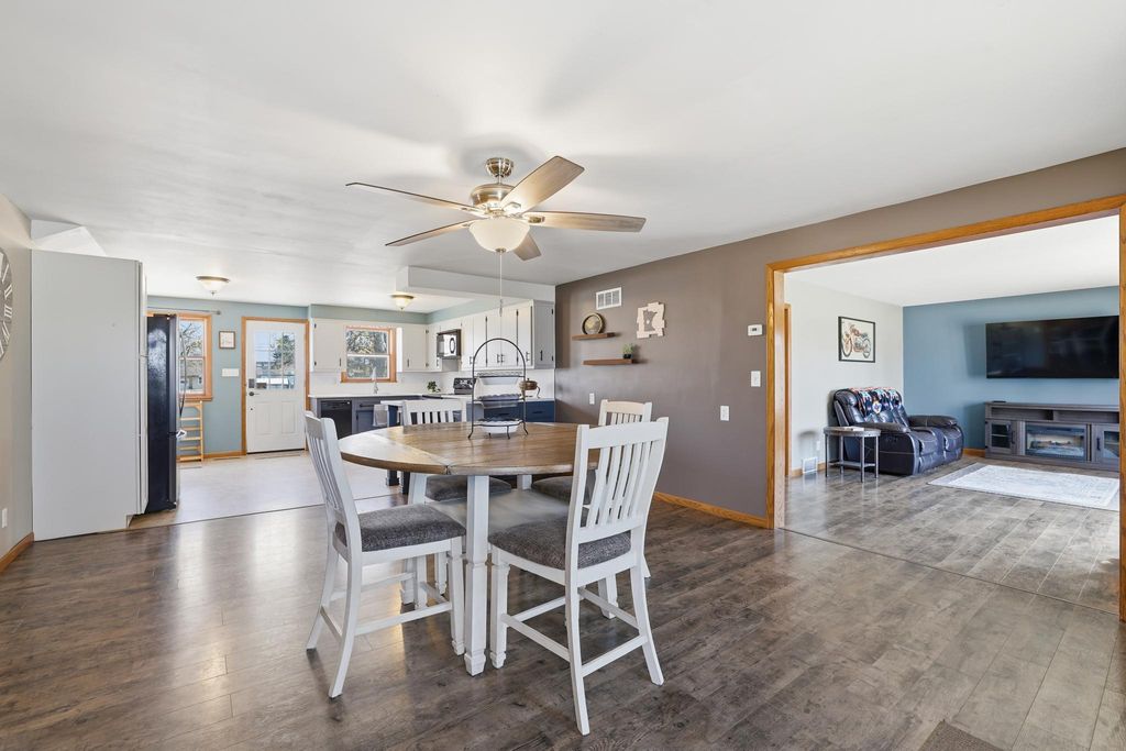 Photo of 125 S Eagle Street, Belle Plaine, MN 56011 (MLS # 7013294)