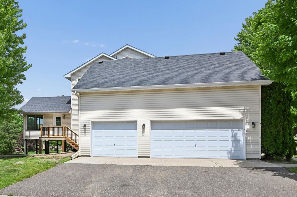 Photo of 2201 Saddlebrook Road, Buffalo, MN 55313 (MLS # 7087293)