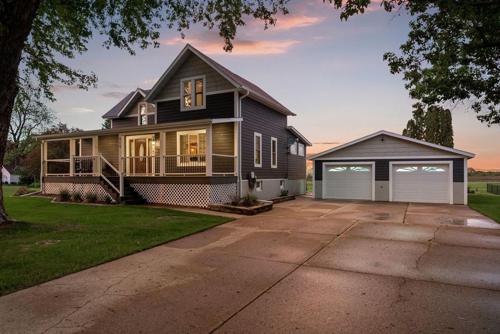 Photo of 215 5th Avenue NE, Blooming Prairie, MN 55917 (MLS # 7078296)