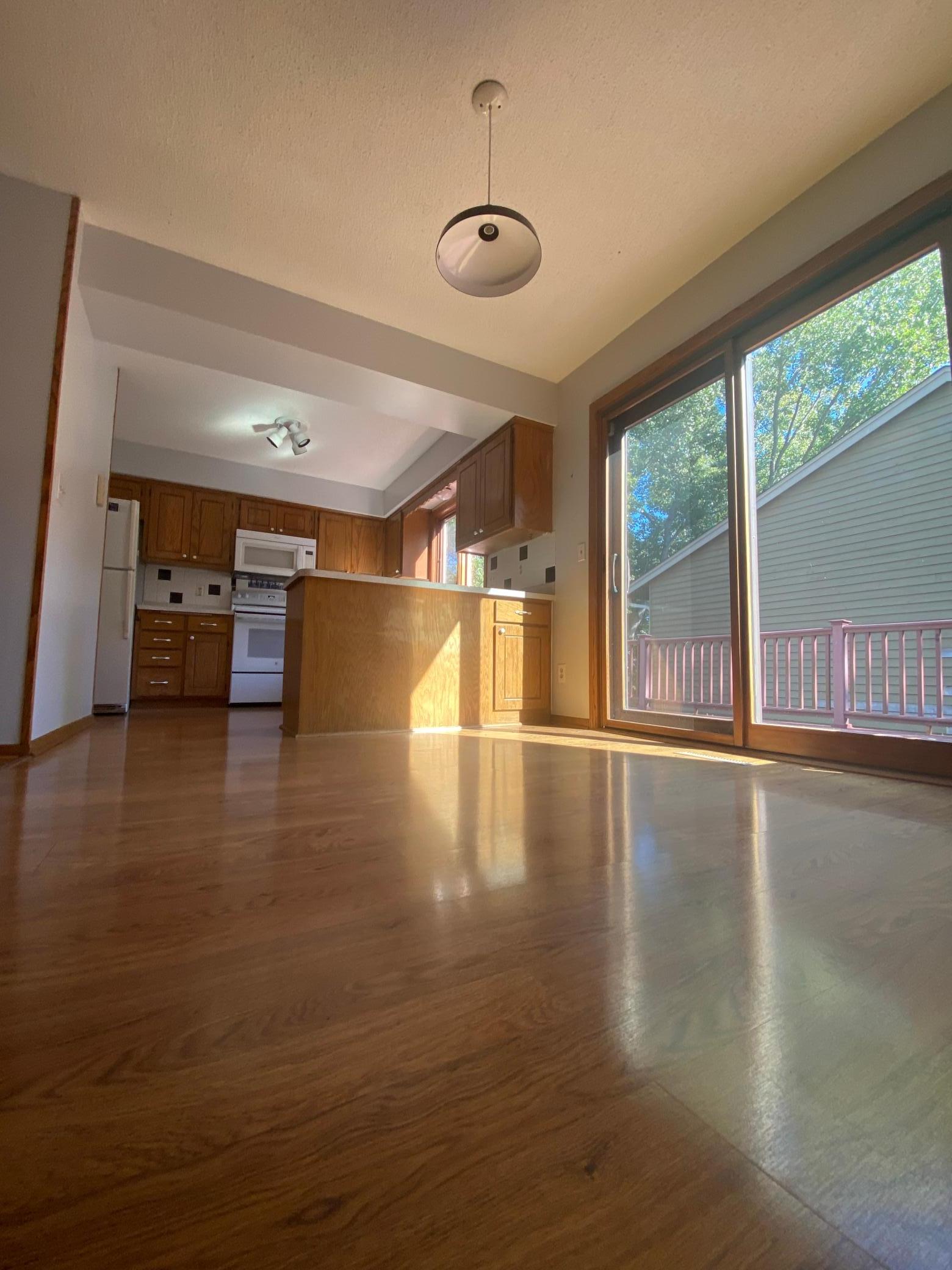 1361 Knoll Drive