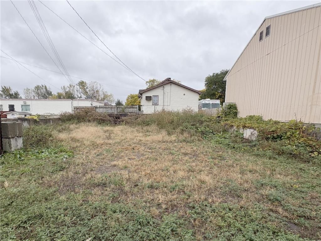 Photo of 469 Como Ave, Saint Paul, MN 55103 (MLS # 7003153)