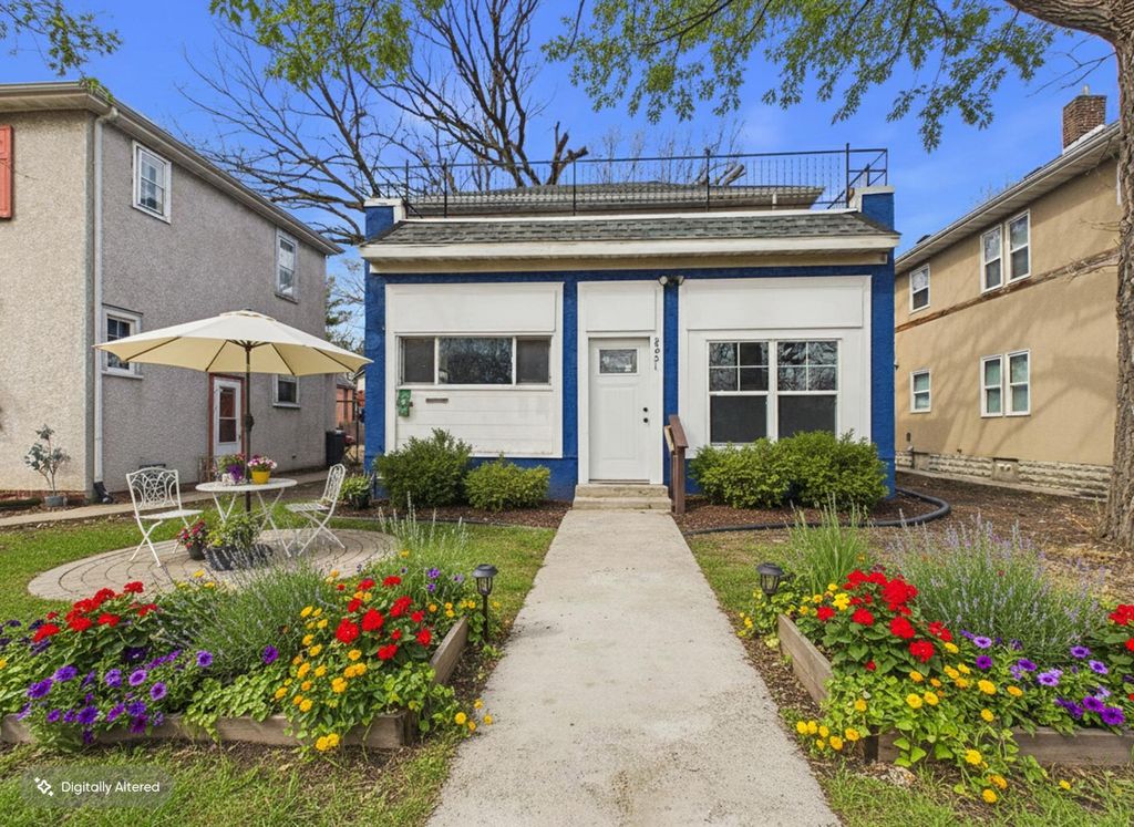 Photo of 2651 Thomas Avenue N, Minneapolis, MN 55411 (MLS # 7042568)