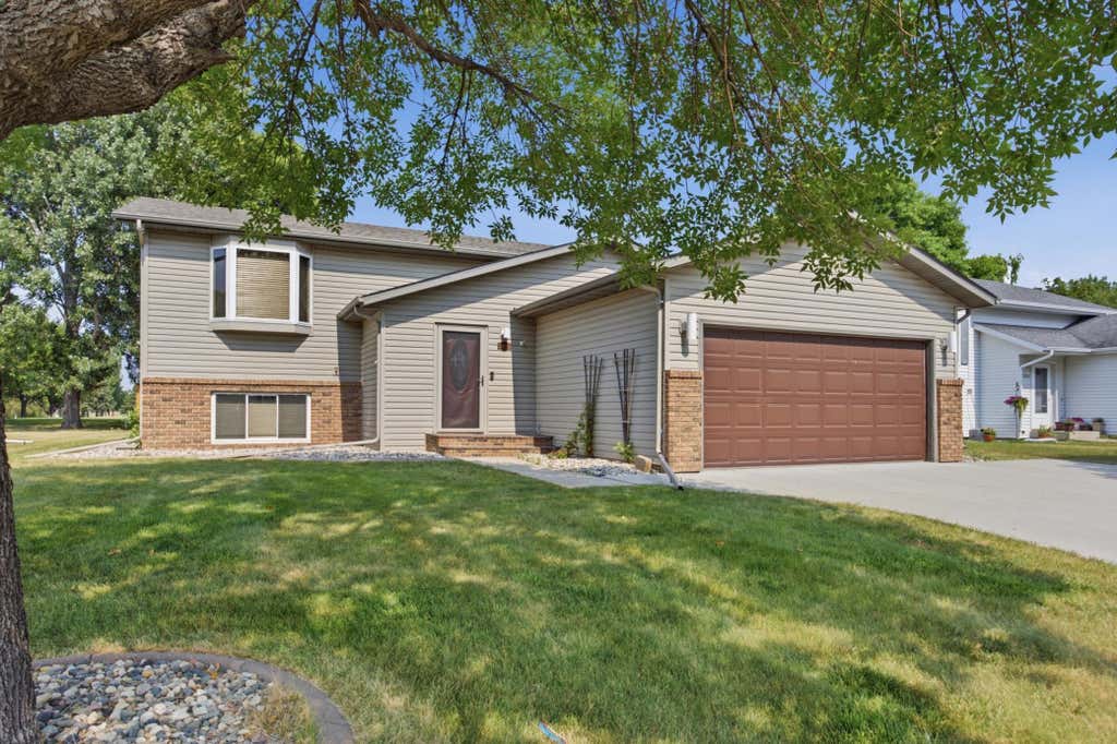 Photo of 2622 29th Avenue S, Moorhead, MN 56560 (MLS # 7117859)
