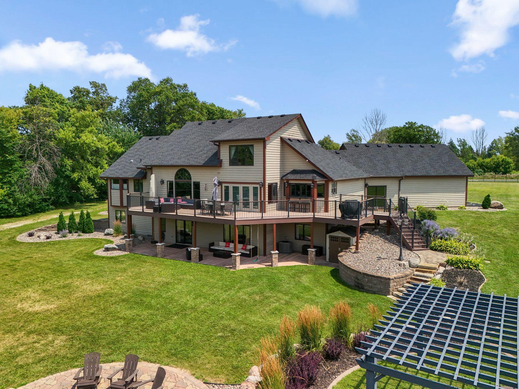 2400 Jennifer Lane