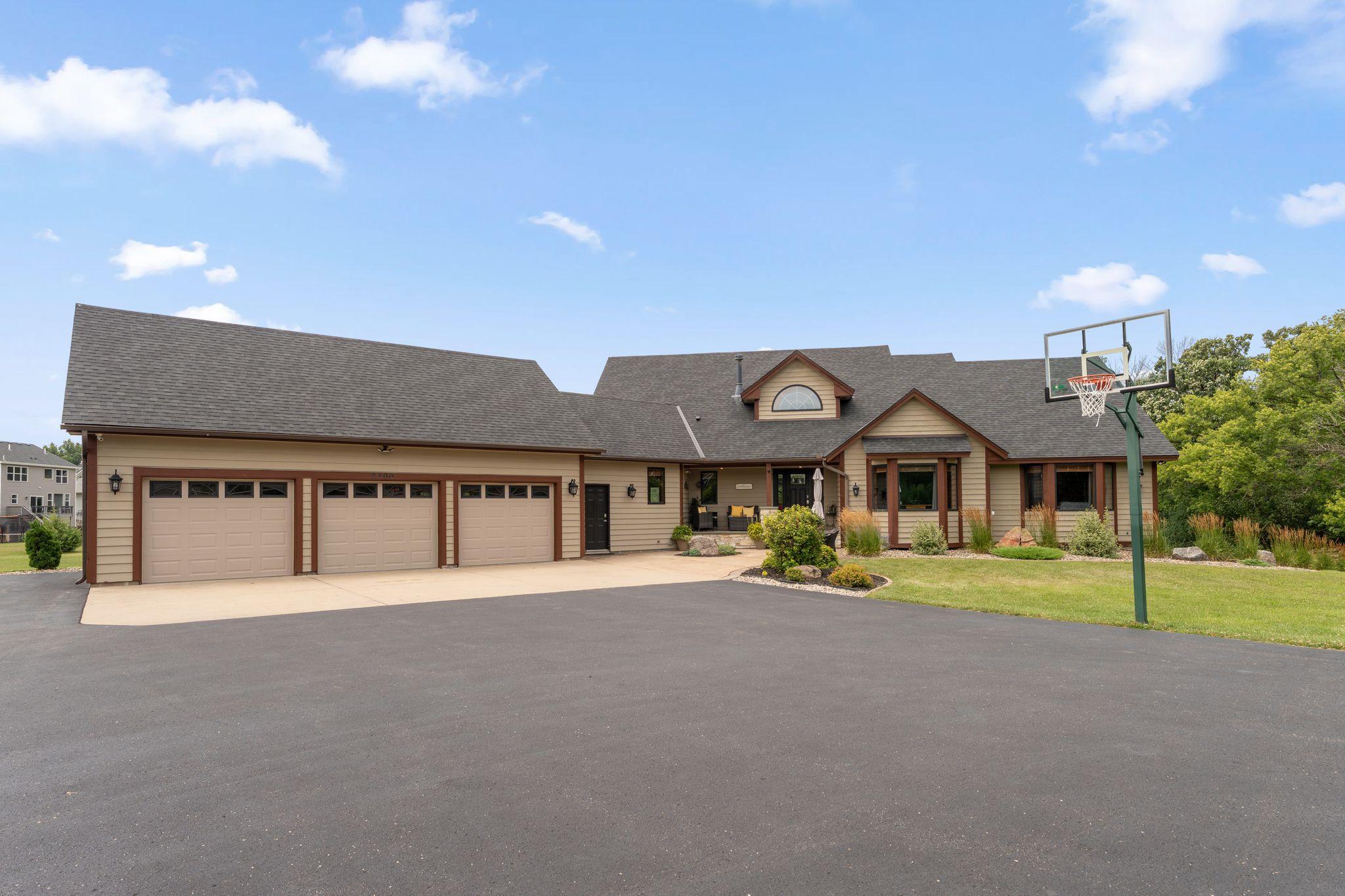 2400 Jennifer Lane