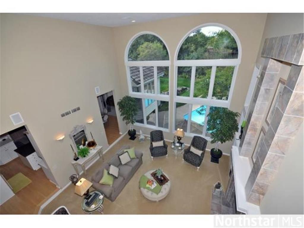 Photo of 14704 White Oak Drive, Burnsville, MN 55337 (MLS # 7021641)