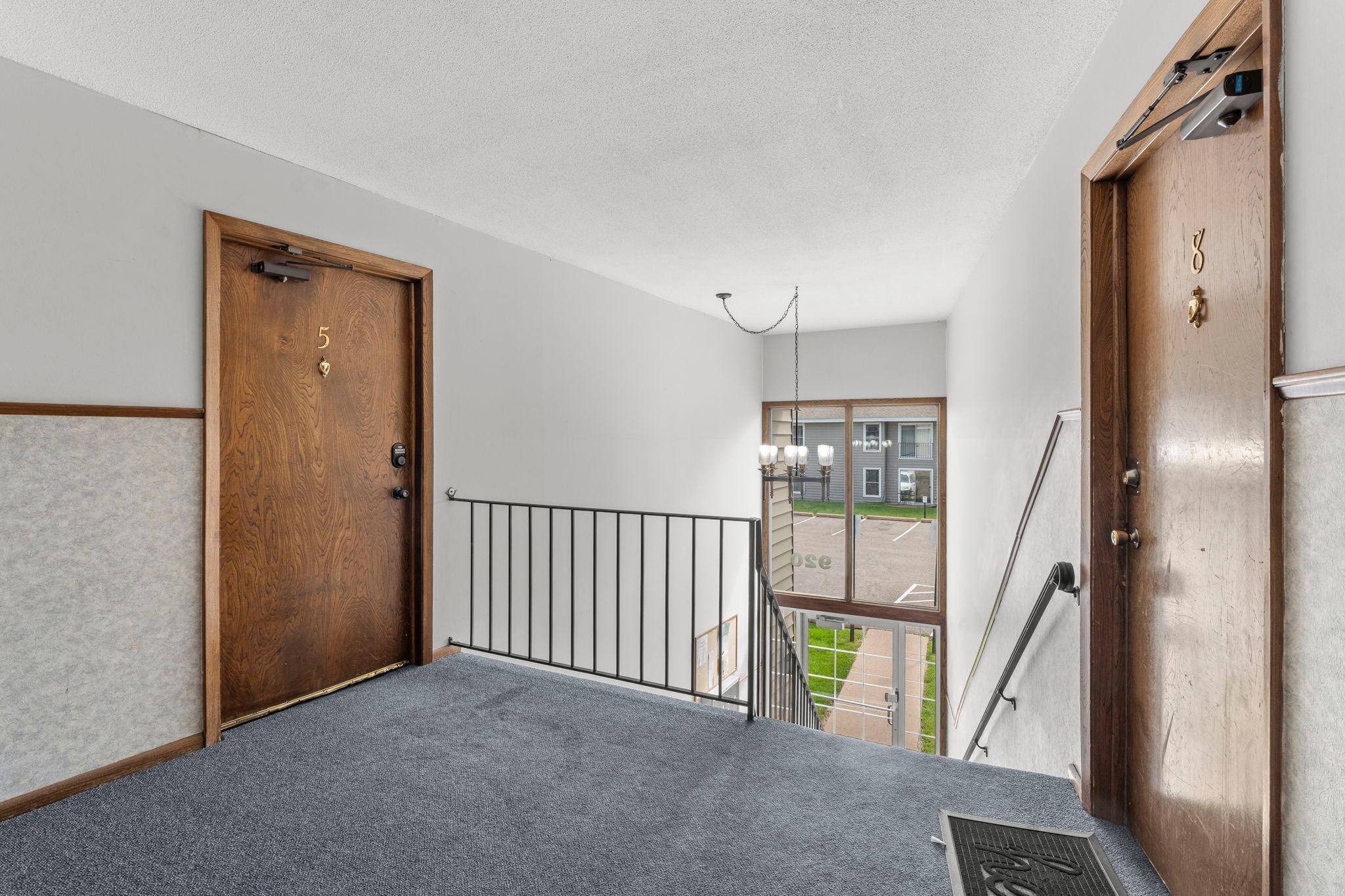 920 6th Street S 5