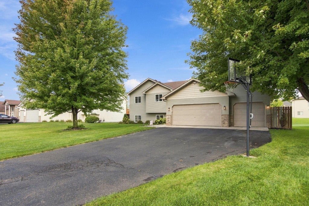 Photo of 12460 66th Street NE, Otsego, MN 55301 (MLS # 7145593)