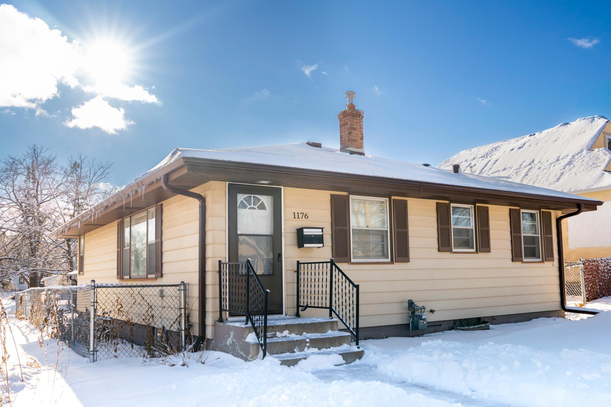 1176 Lawson Avenue E