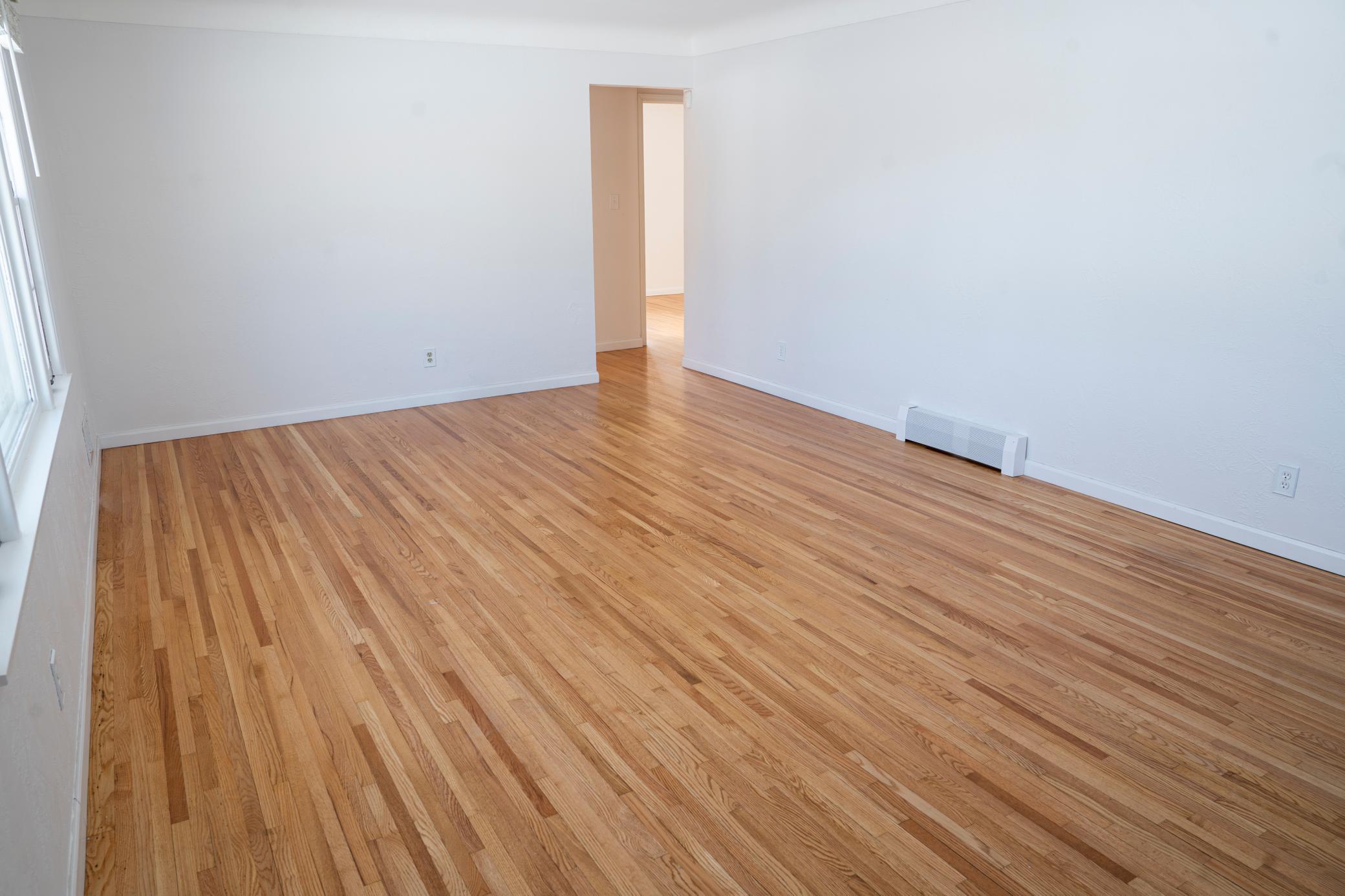 1176 Lawson Avenue E