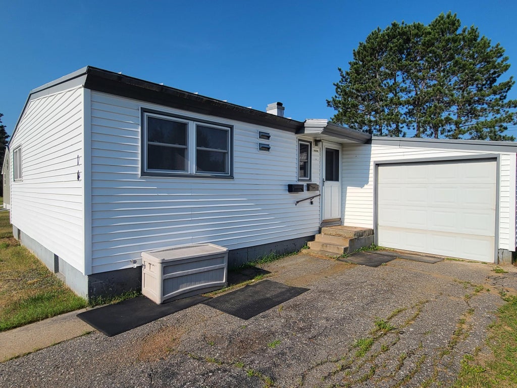 Photo of 14 Hemlock Circle, Babbitt, MN 55706 (MLS # 7108023)