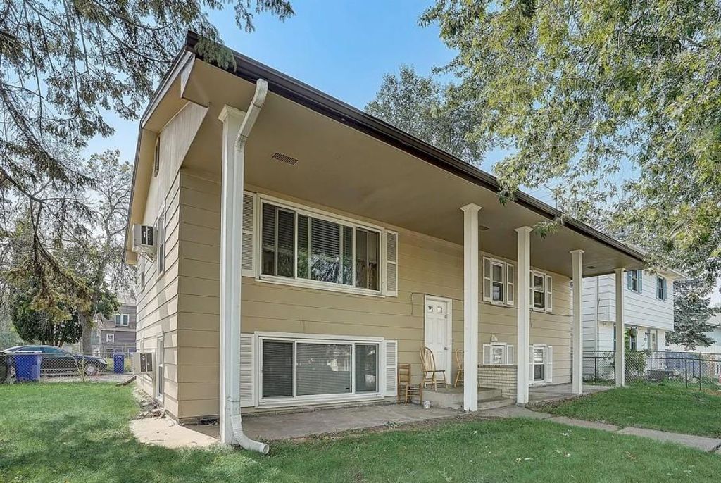 Photo of 1836 Mechanic Avenue, Saint Paul, MN 55119 (MLS # 6825267)