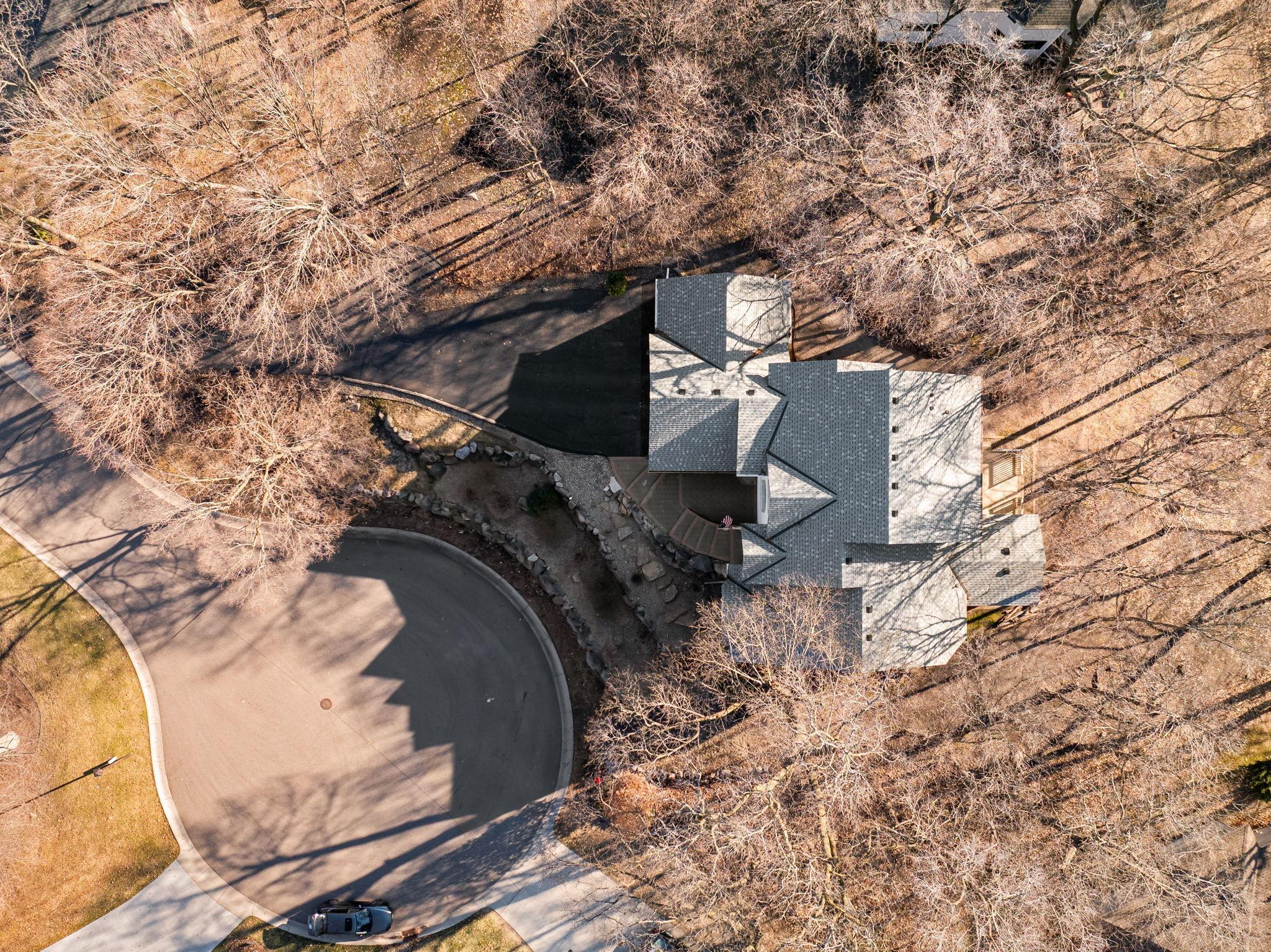 8941 Vandegriff Way