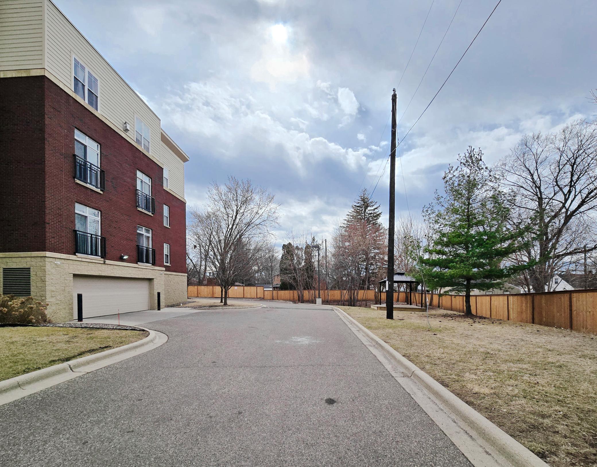 1776 Maryland Avenue E 303
