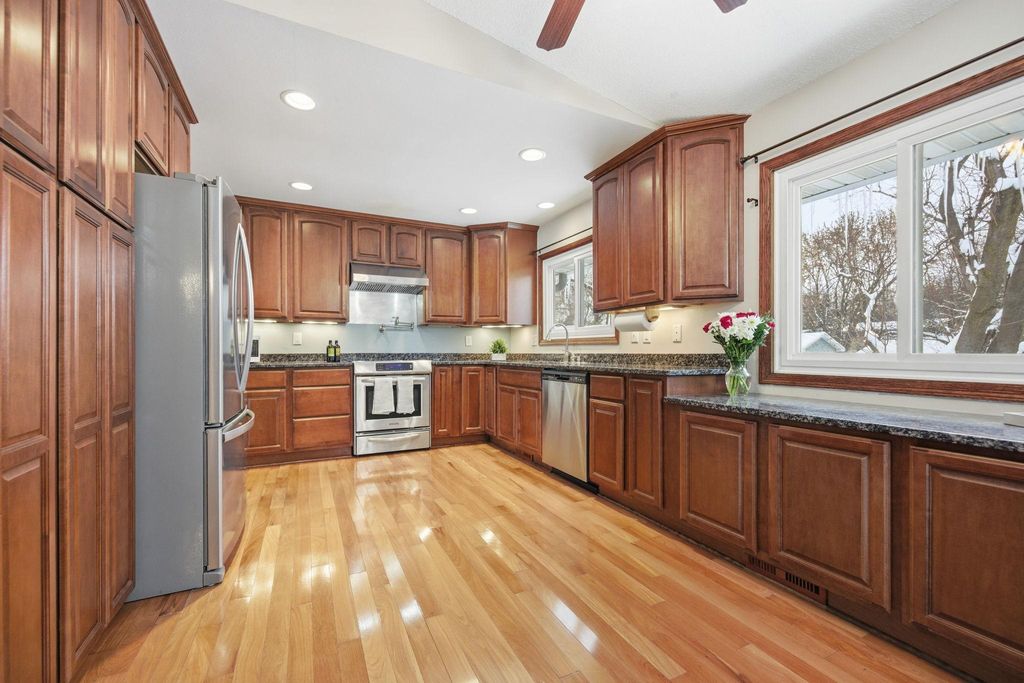 Photo of 2420 Mounds Avenue, New Brighton, MN 55112 (MLS # 6826413)