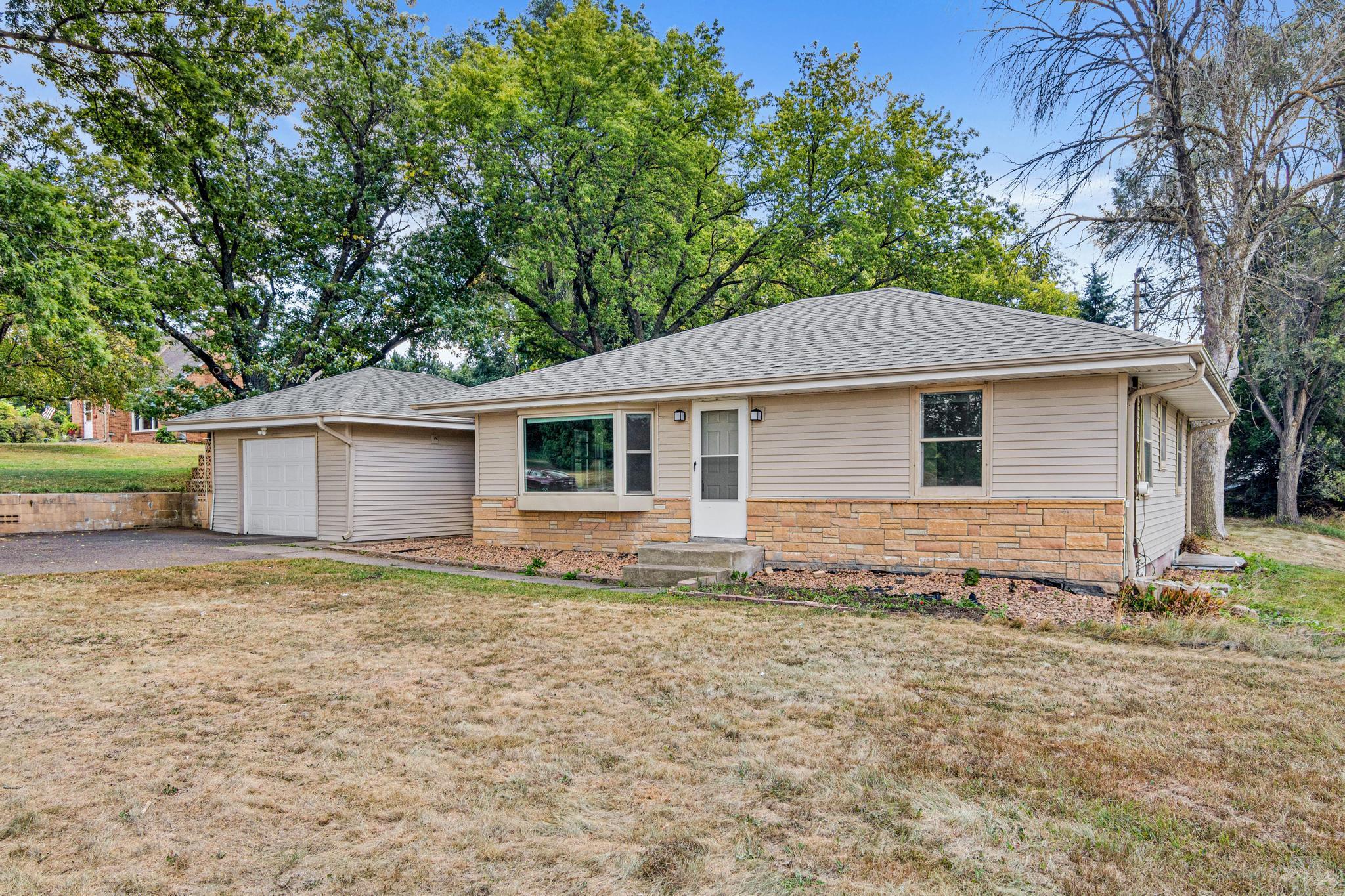 1976 Radatz Avenue