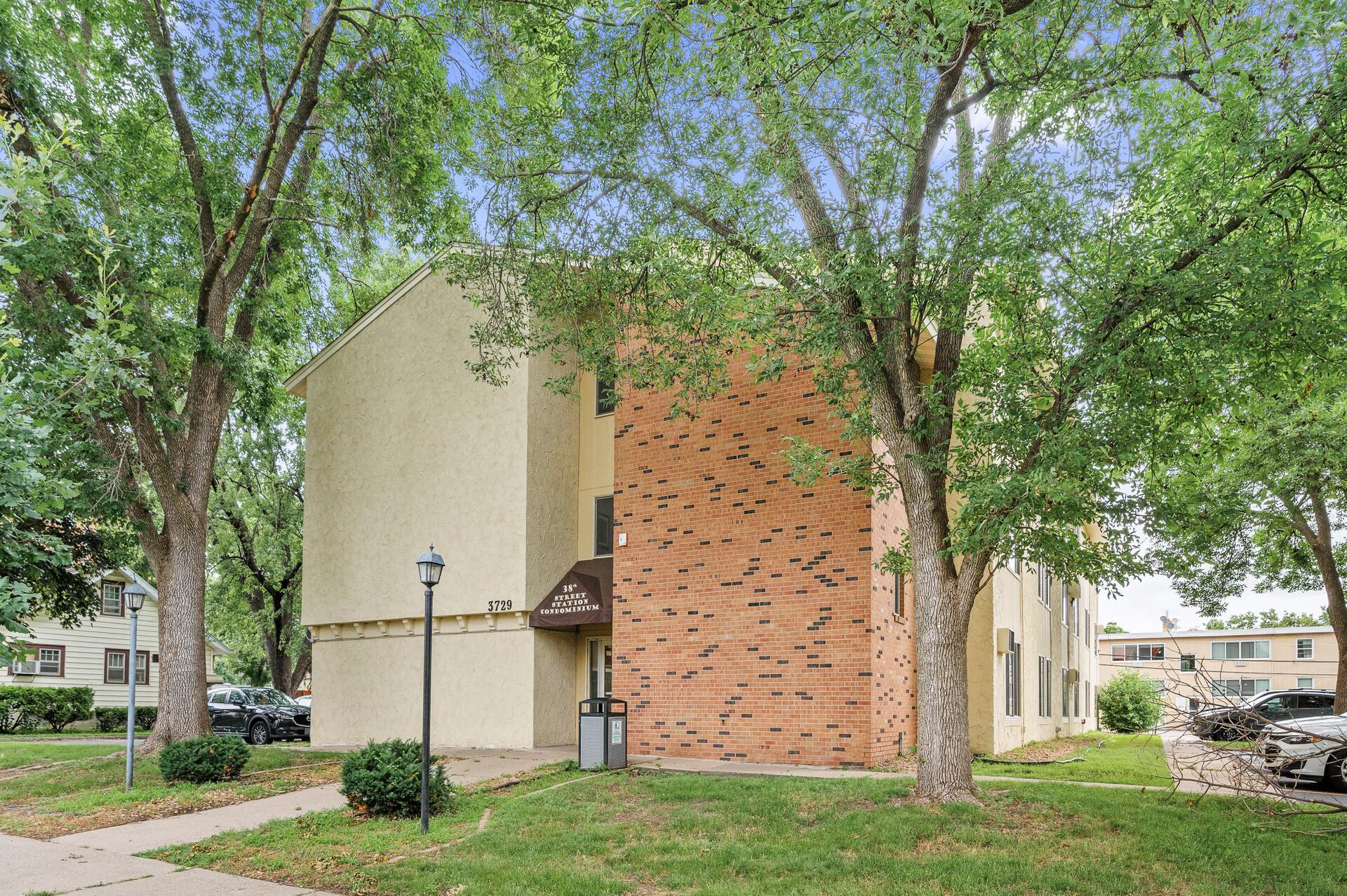 3729 Snelling Avenue 108