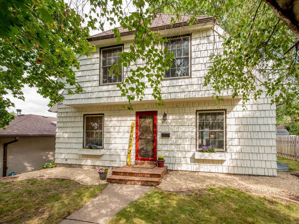 Photo of 598 Clifford Street, Saint Paul, MN 55104 (MLS # 7076931)