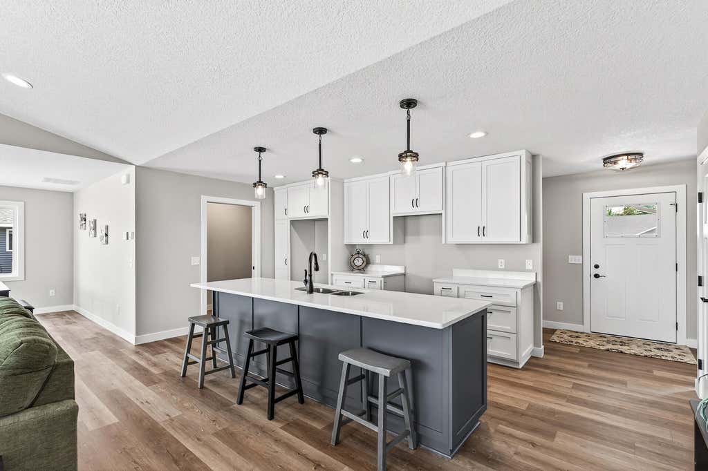 Photo of 7222 Hawthorne Court, North Branch, MN 55056 (MLS # 7117750)