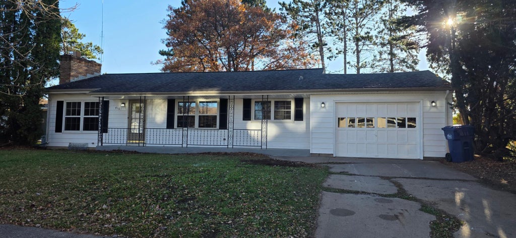 Photo of 416 Highland Drive, Hibbing, MN 55746 (MLS # 7162412)
