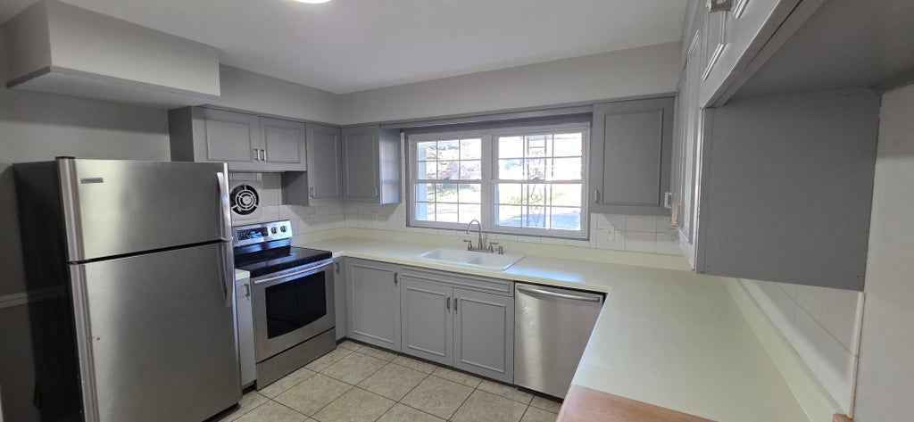 Photo of 416 Highland Drive, Hibbing, MN 55746 (MLS # 7162412)