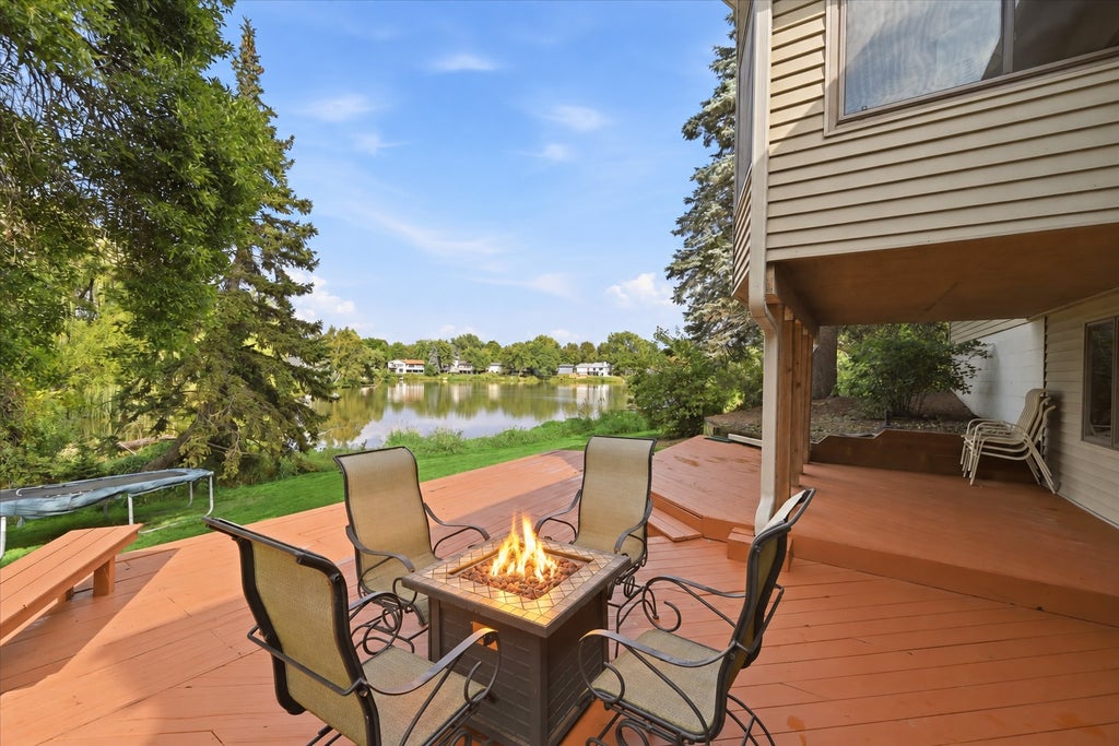 Photo of 2523 Oak Court, White Bear Lake, MN 55110 (MLS # 7147757)