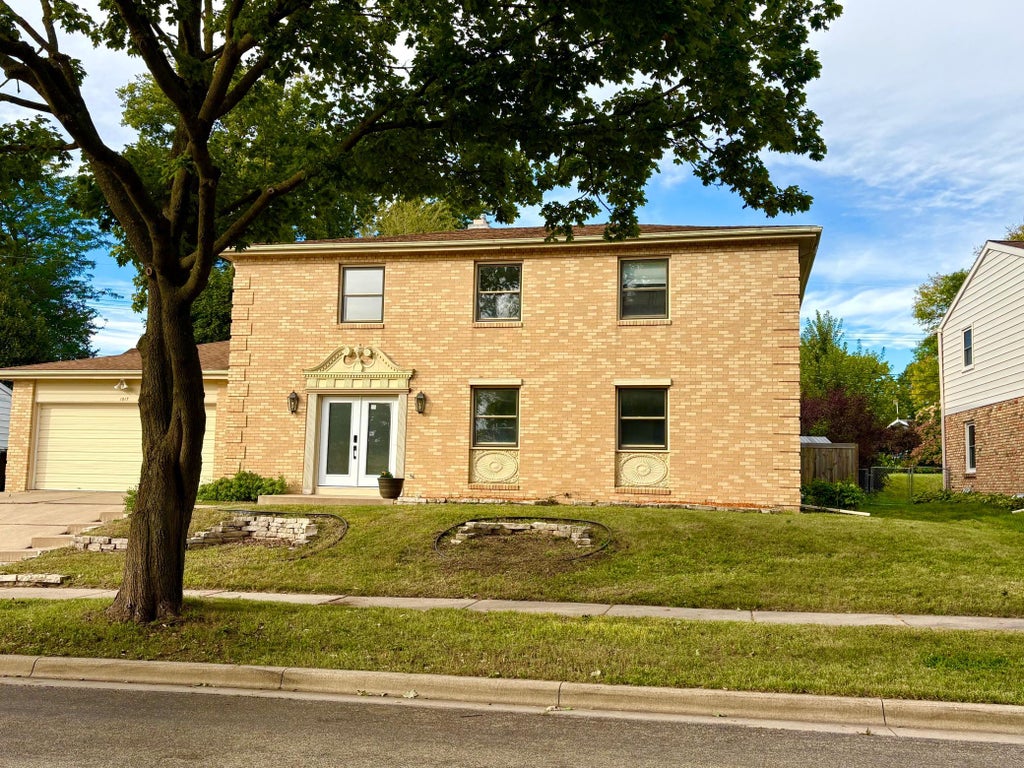 Photo of 1017 19th Street NE, Rochester, MN 55906 (MLS # 7142276)