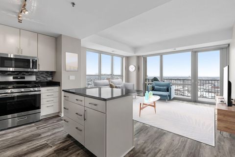 929 Portland Avenue 2106 Minneapolis MN 55404
