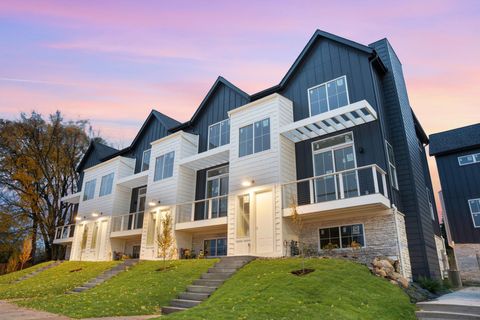 2515 Jansen Avenue White Bear Lake MN 55110