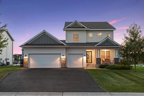 828 June Avenue N Lake Elmo MN 55042