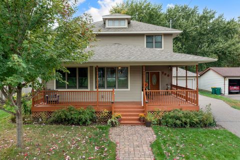 706 Holcombe Street S Stillwater MN 55082