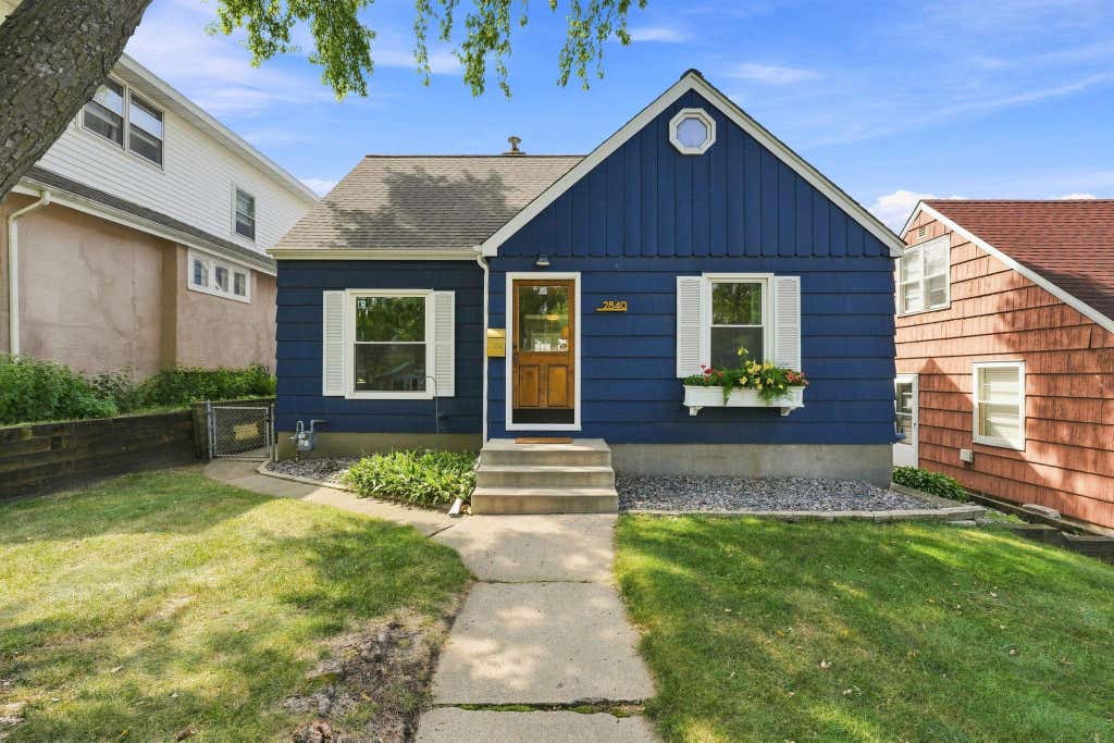 Photo of 2840 Brunswick Avenue S, Saint Louis Park, MN 55416 (MLS # 7127642)