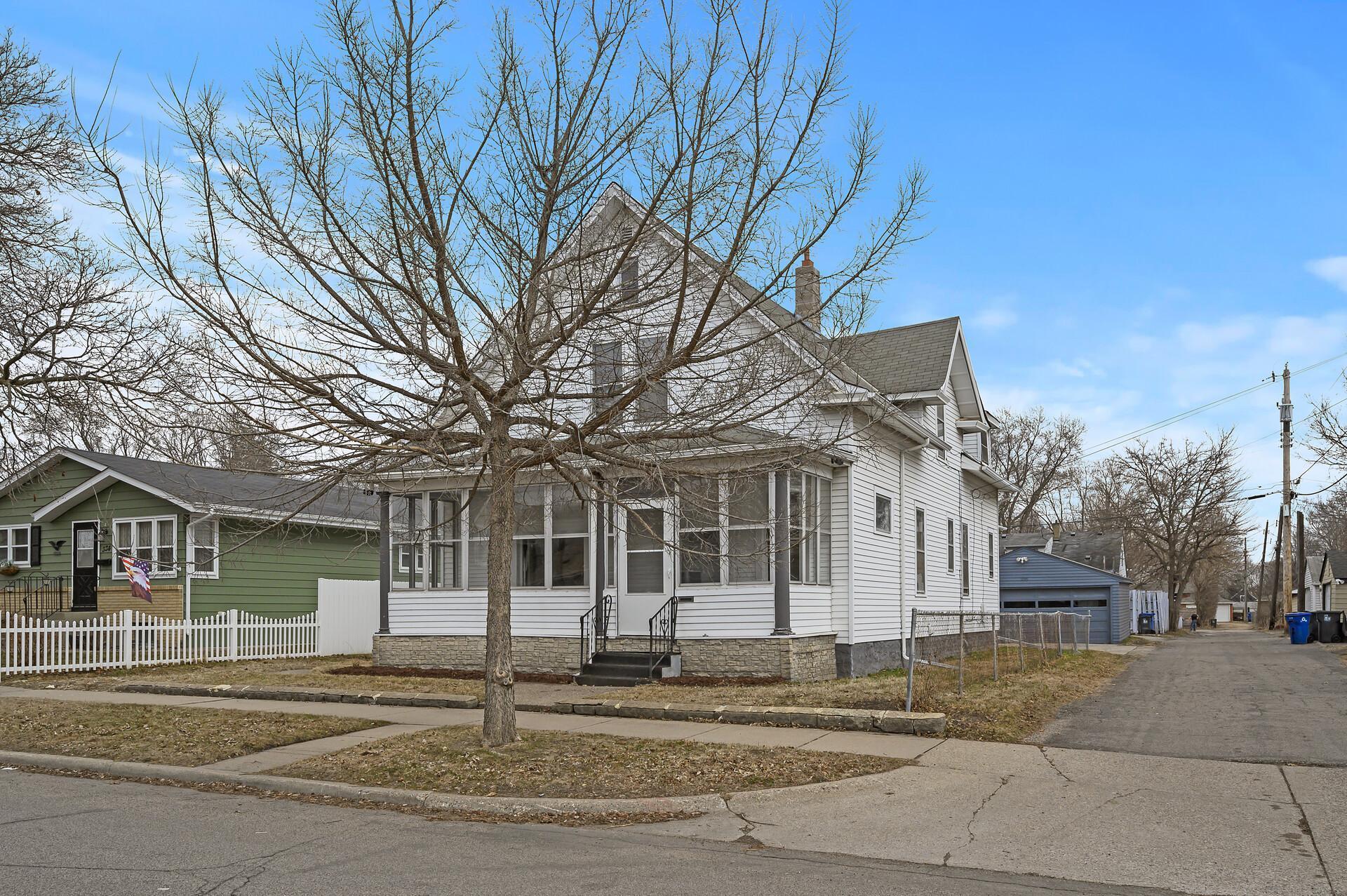 338 Osceola Avenue S