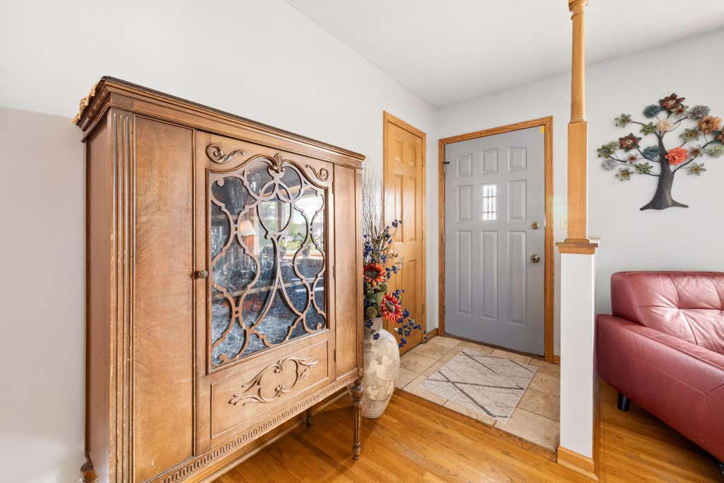 Photo of 4700 W 84th Street, Bloomington, MN 55437 (MLS # 7081531)