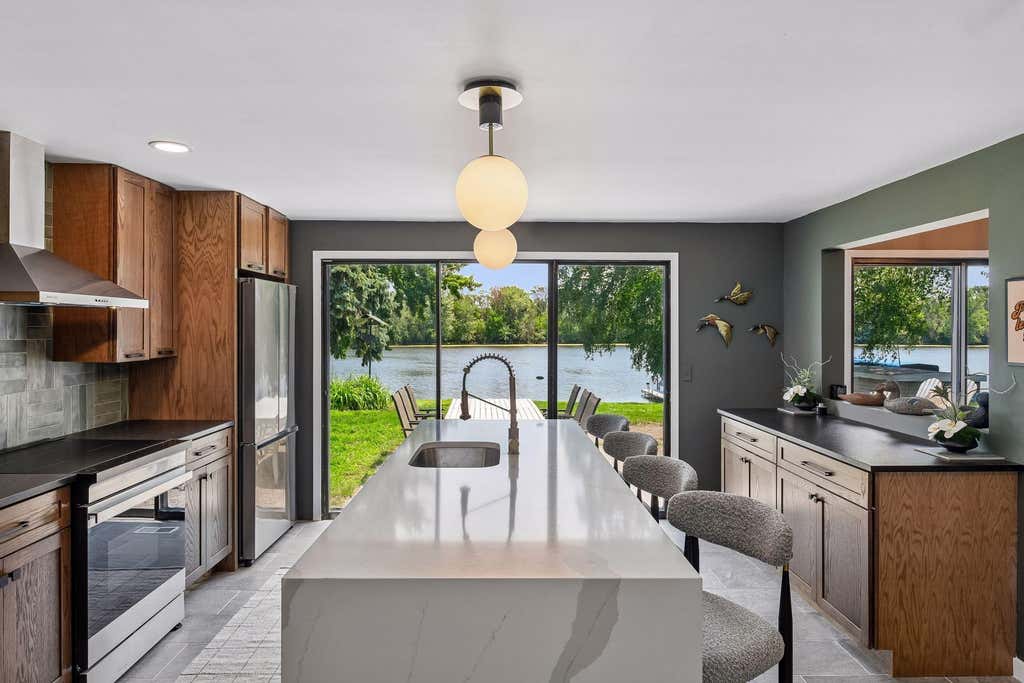 Photo of 5636 Twin Lake Terrace N, Crystal, MN 55429 (MLS # 7121386)