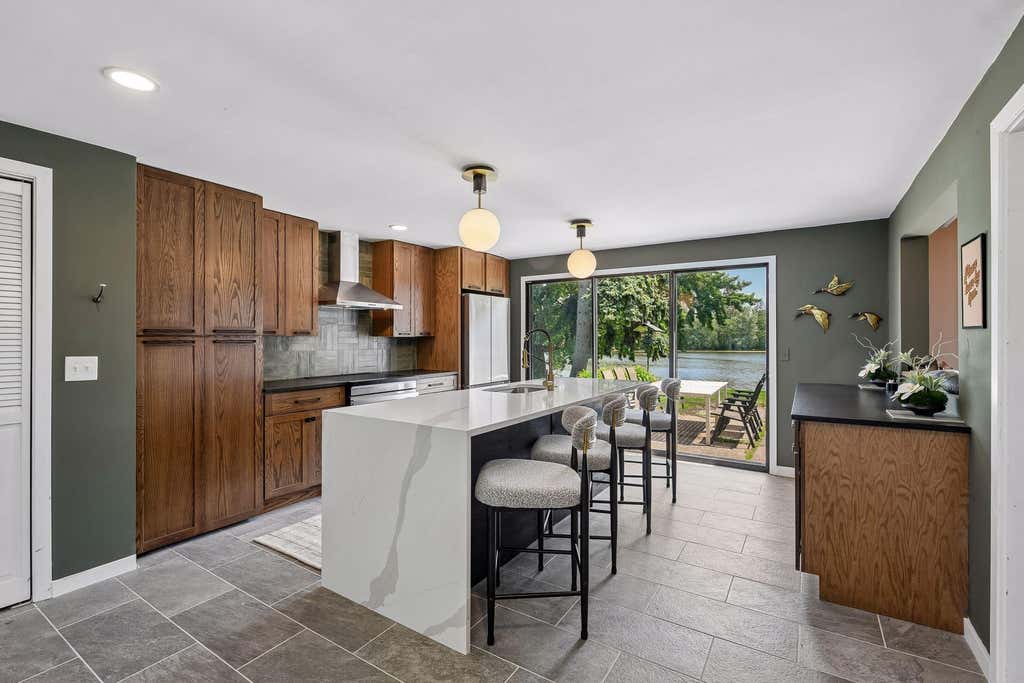 Photo of 5636 Twin Lake Terrace N, Crystal, MN 55429 (MLS # 7121386)
