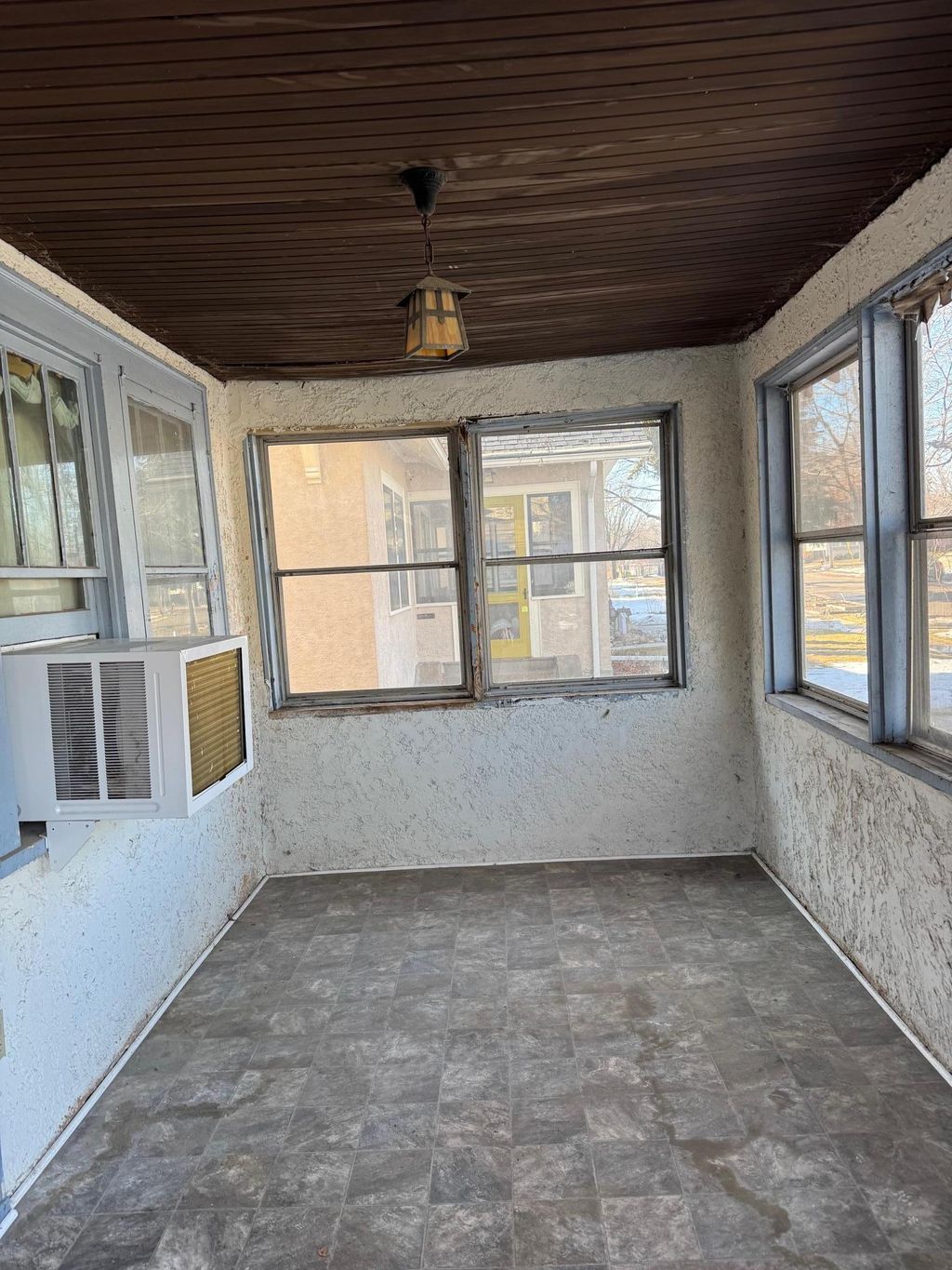 Photo of 1438 Stanford Avenue, Saint Paul, MN 55105 (MLS # 7023195)