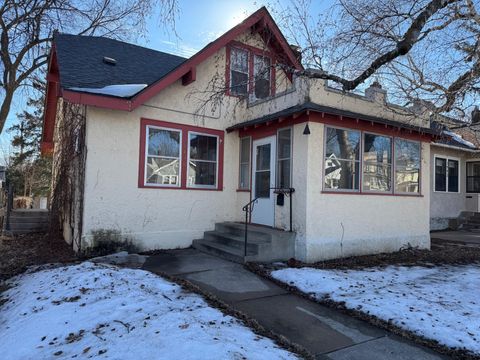 1438 Stanford Avenue Saint Paul MN 55105