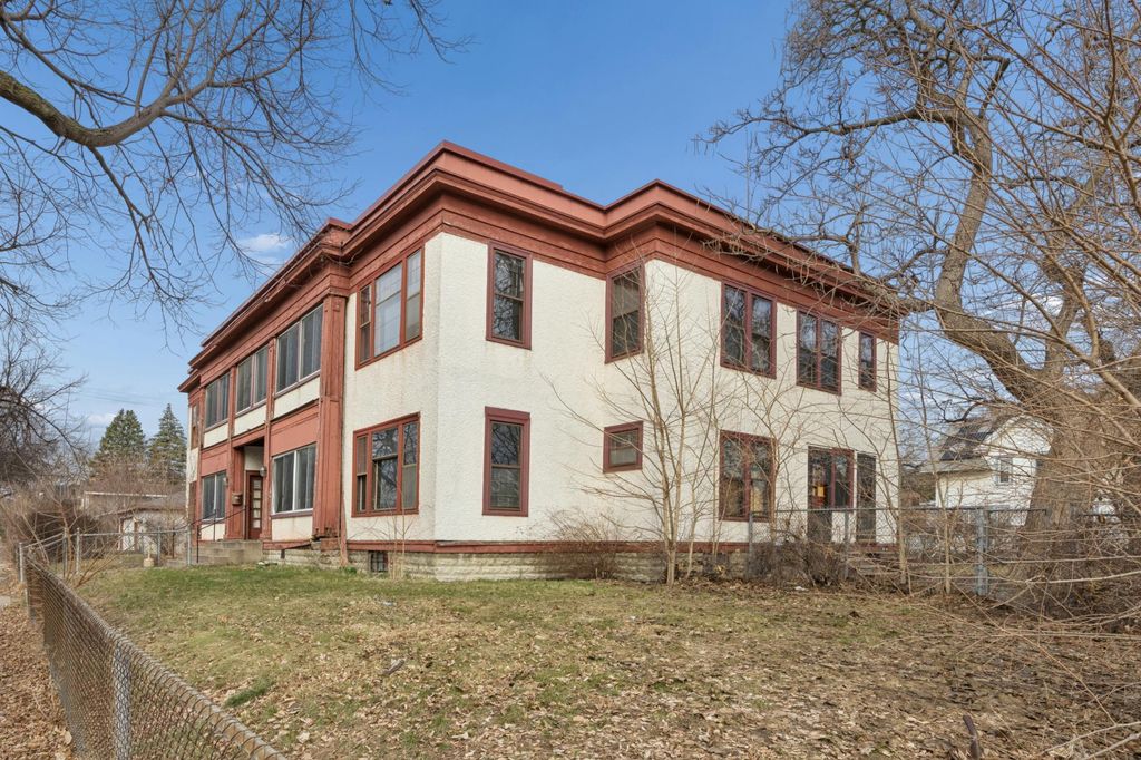 Photo of 900 16th Avenue N, Minneapolis, MN 55411 (MLS # 7045285)