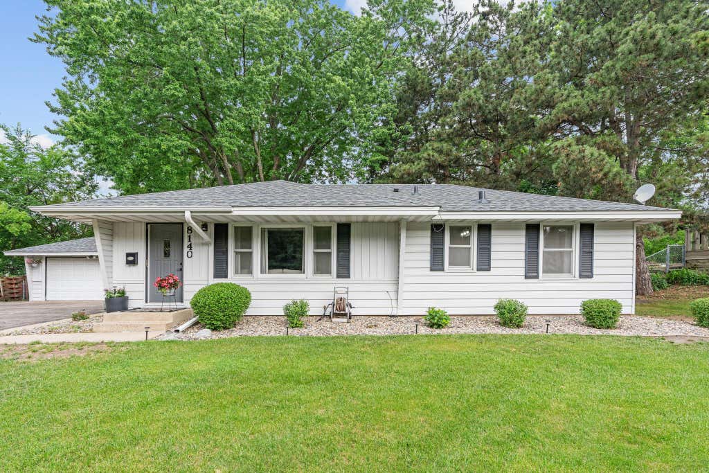 Photo of 8140 Xerxes Avenue S, Bloomington, MN 55431 (MLS # 7086367)