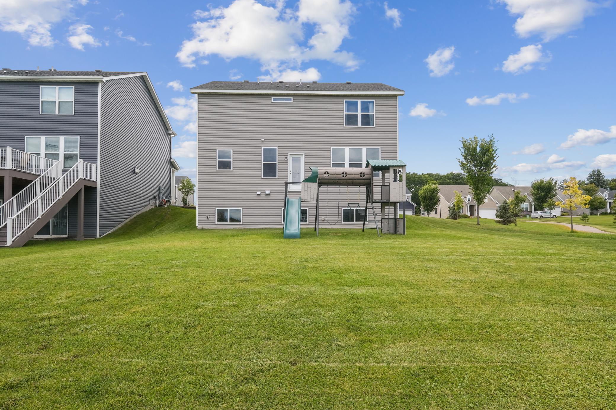 5515 Annapolis Lane N