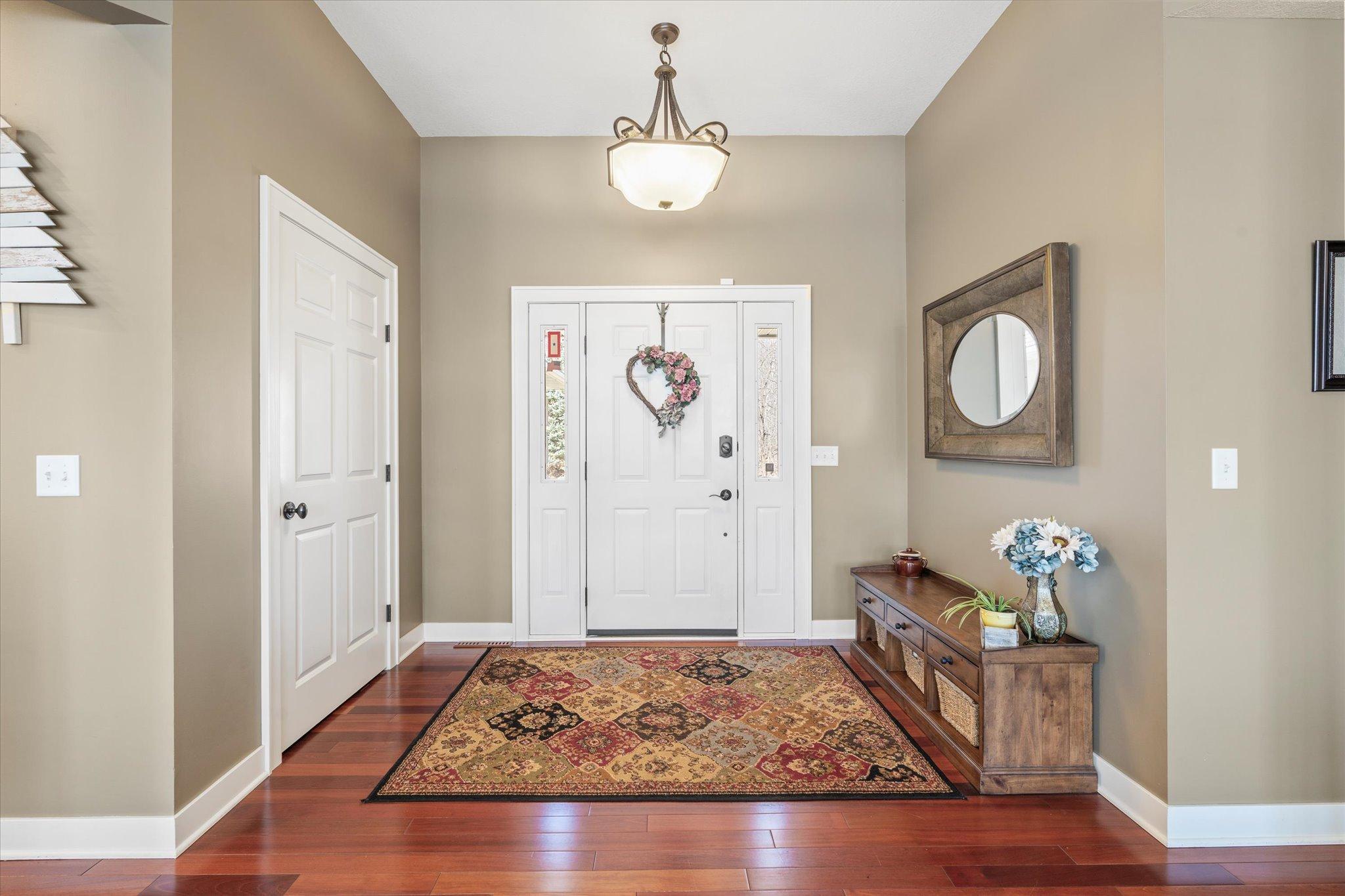 12010 Gregory Drive SW