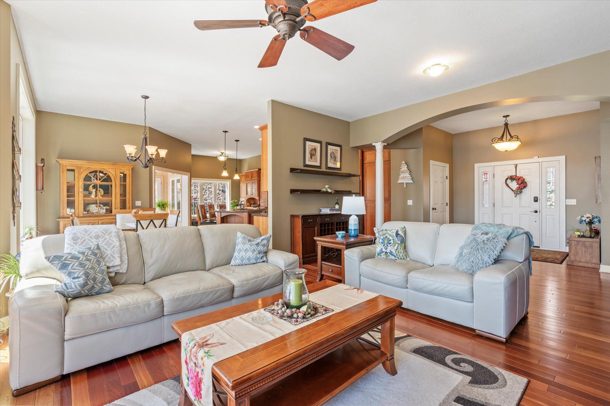 12010 Gregory Drive SW