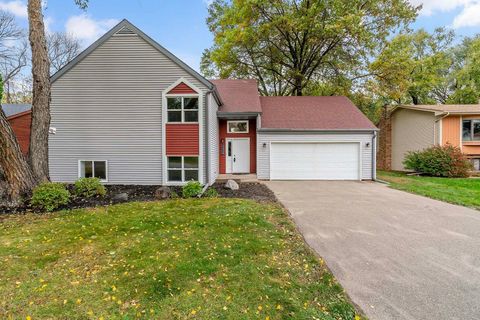 2227 Vivian Lane Saint Paul MN 55119