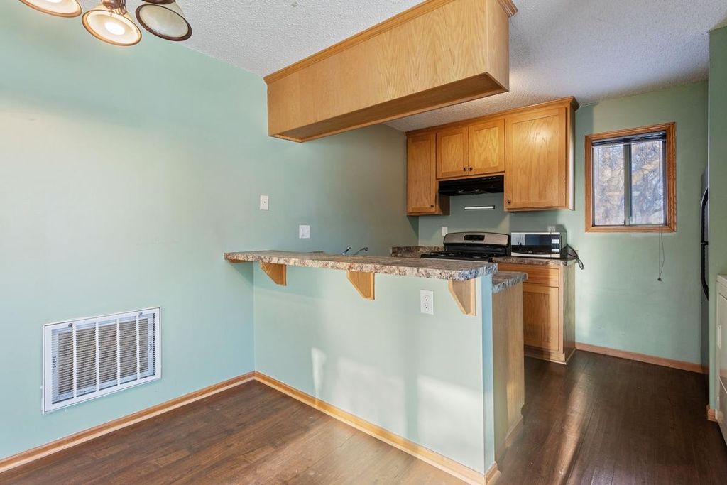 Photo of 6308 84th Court N, Brooklyn Park, MN 55445 (MLS # 6726092)