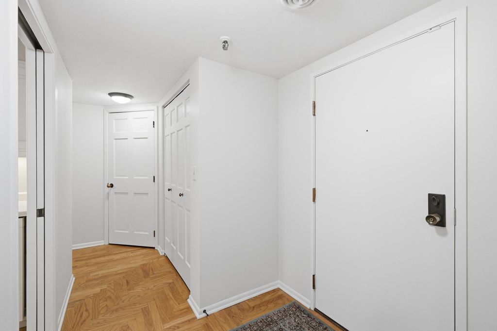 Photo of 600 4th Street SW #102, Rochester, MN 55902 (MLS # 7063518)