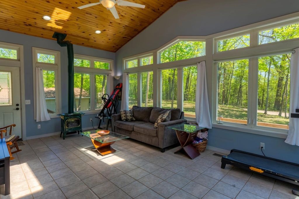 Photo of 20439 Continental Court NW, Bemidji, MN 56601 (MLS # 7084376)
