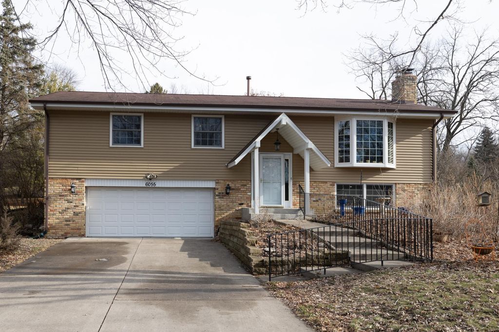 Photo of 6055 Scenic Road, Minnetonka, MN 55345 (MLS # 7033371)