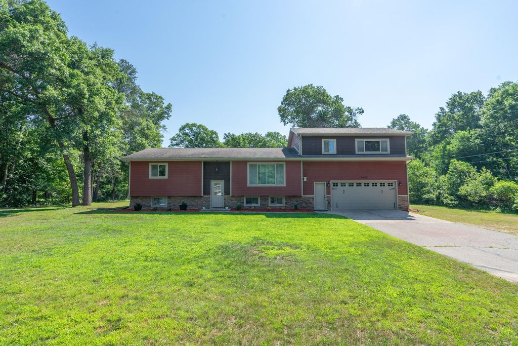 Photo of 13498 Meredith Drive, Baxter, MN 56425 (MLS # 7110437)
