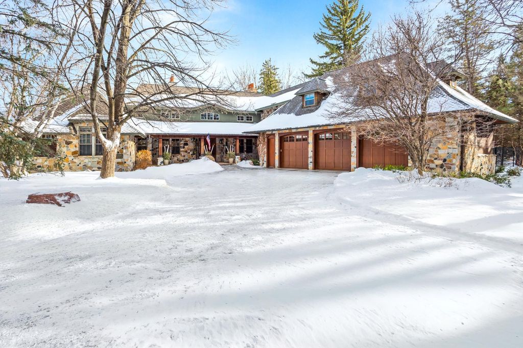 Photo of 1102 32nd Avenue S, Fargo, ND 58103 (MLS # 7024070)